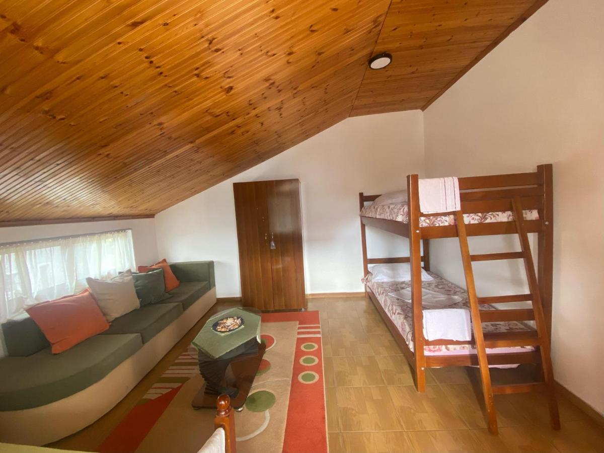 Happy Corner Guest House Shkodër Extérieur photo
