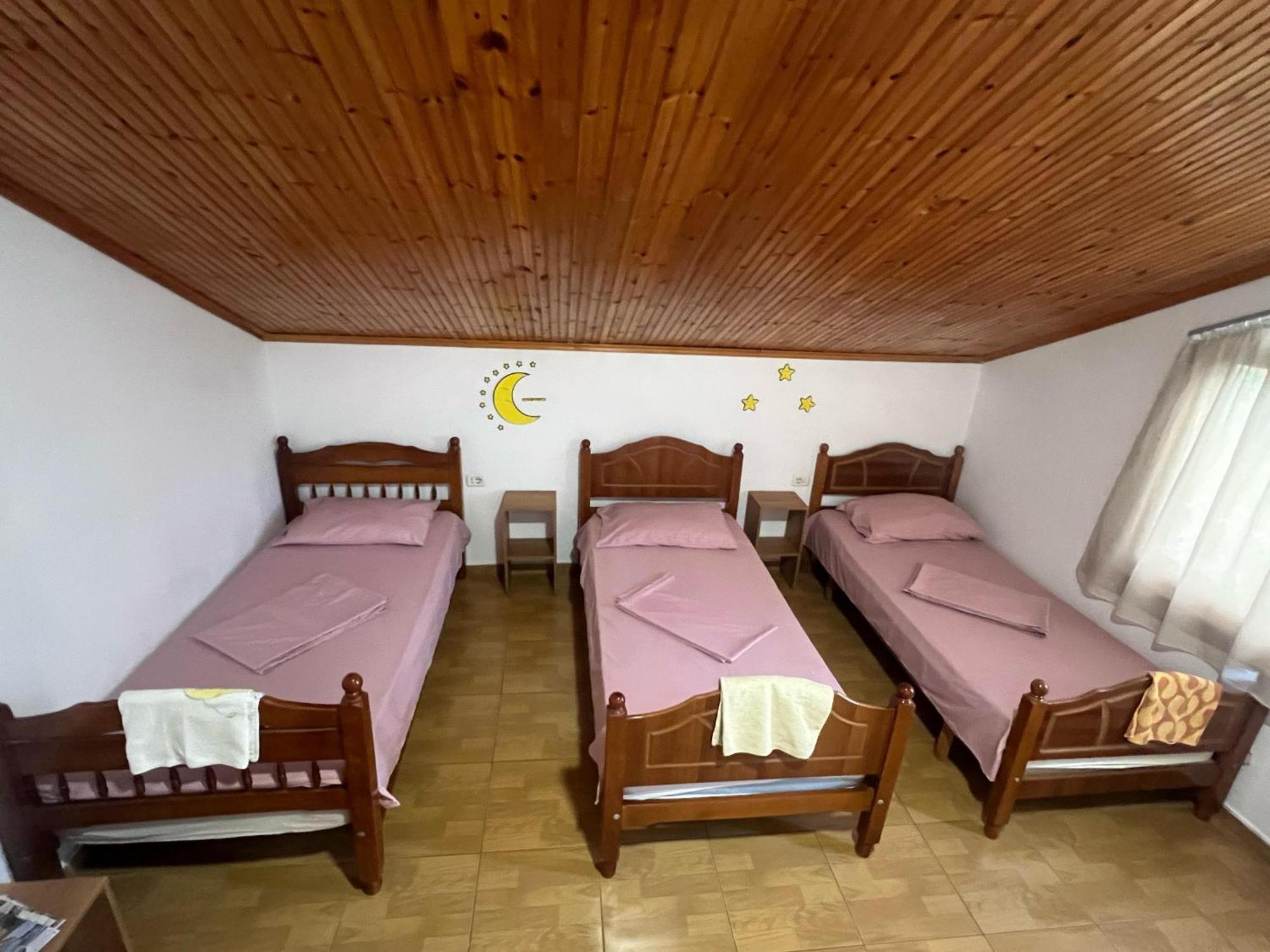 Happy Corner Guest House Shkodër Extérieur photo