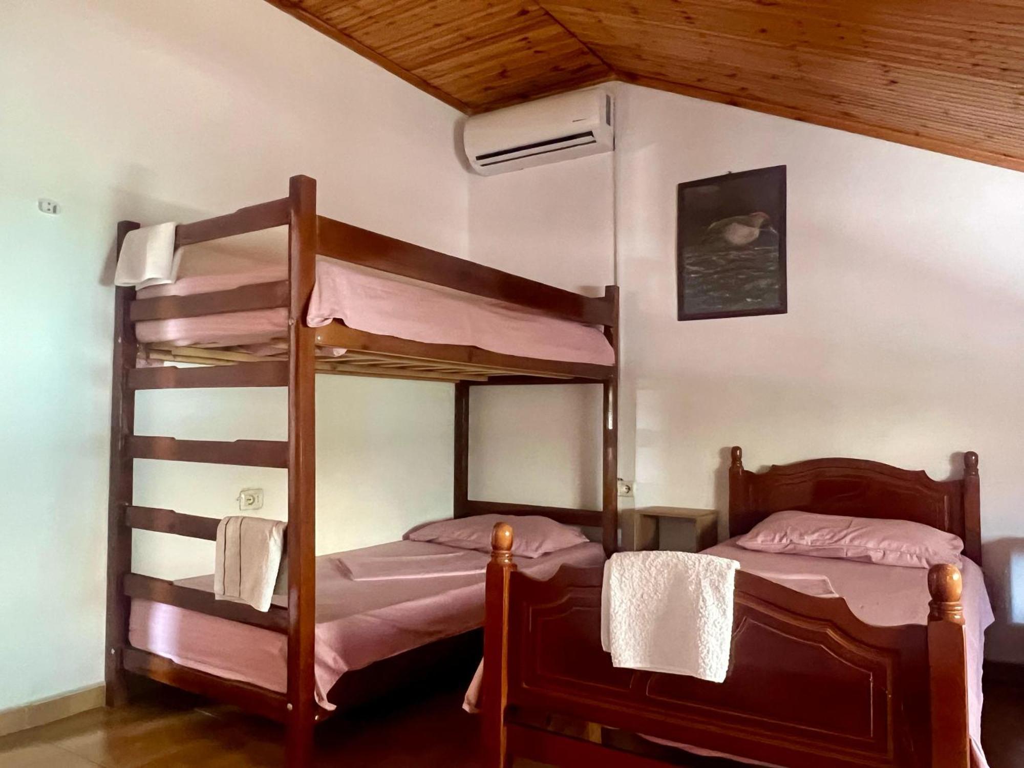 Happy Corner Guest House Shkodër Extérieur photo